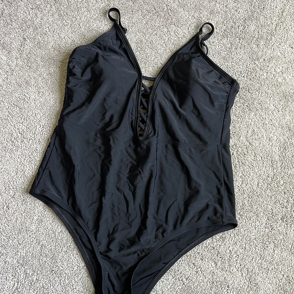 One piece swimsuit
